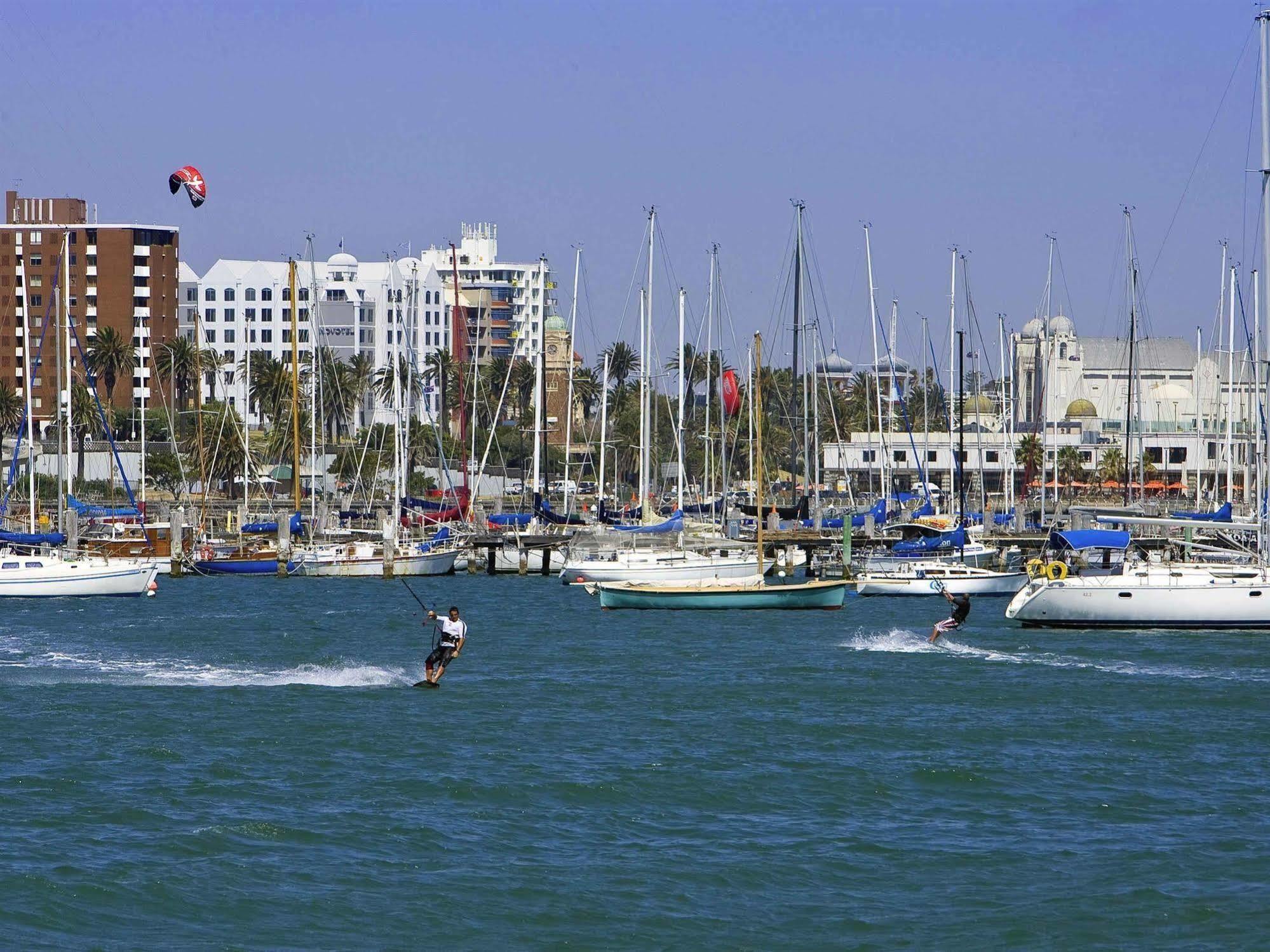 Novotel Melbourne St Kilda מראה חיצוני תמונה